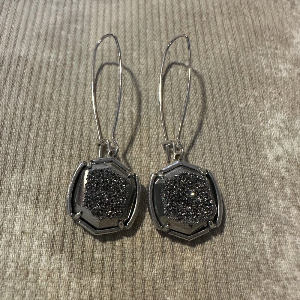 Kendra Scott Carinne Drop Earrings
